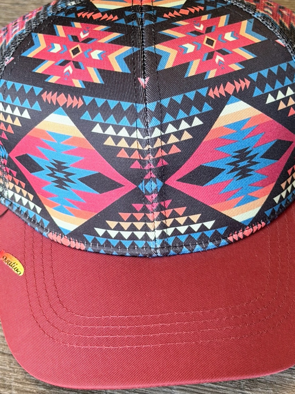 NWT Nativo Aztec Southwestern Geometric Trucker Hat Burgundy Red Snapback